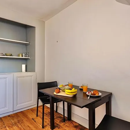 Le Ferneysien Ii - Charming & Downtown