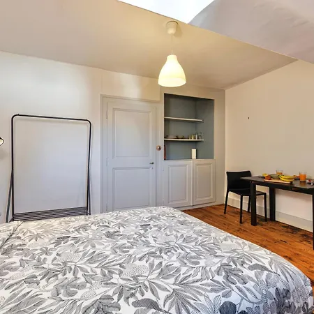 Lejlighed Le Ferneysien Ii - Charming & Downtown *